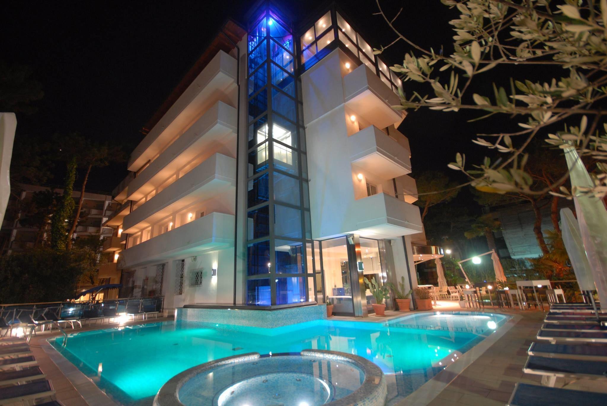 4 Hotel a 4 Stelle a Lignano Pineta da Conoscere